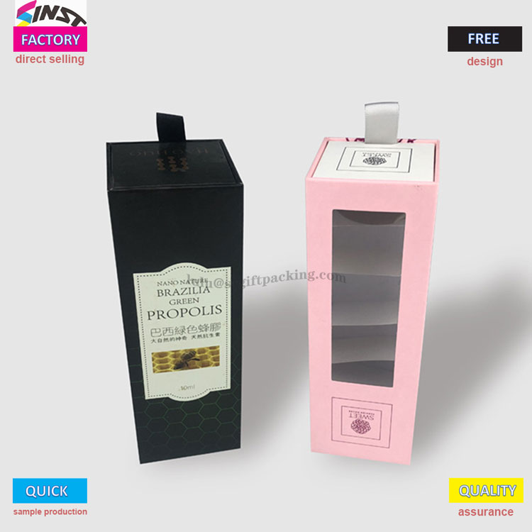 Да ли ове две поклон кутије са есенцијалним уљем наводе купце да кажу „отварање им је као примање природног поклона“?