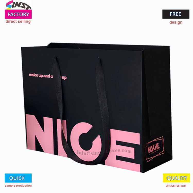 Папирна кеса за одећу